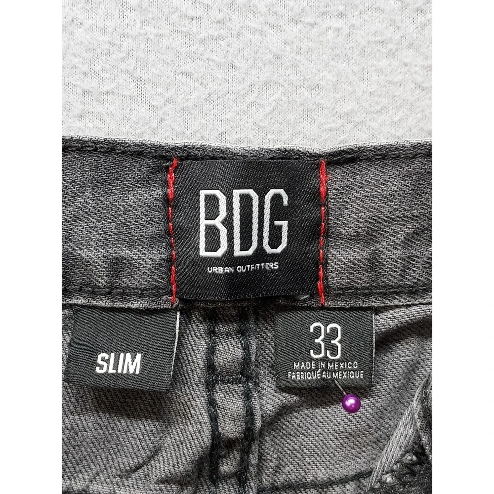 Urban Outfitters Men Jean Short 33 Gray Denim Distressed Bermuda Slim Fit Cozy
